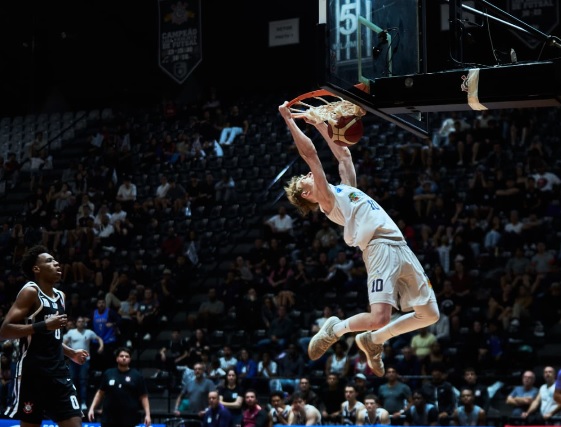 Basquete josense festeja título inédito com os garotos 3 Basquete josense festeja título inédito com os garotos 3
