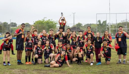 Rugby teve alguns jogos apesar de adiamentos por chuva 19