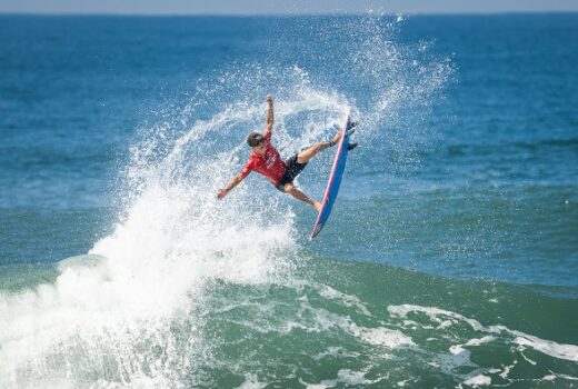 Surfista de Ubatuba vai por medalha em mundial 4