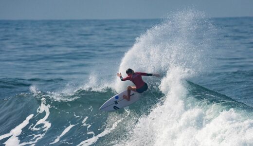 Ubatubense está com seleção de surf em mundial 17