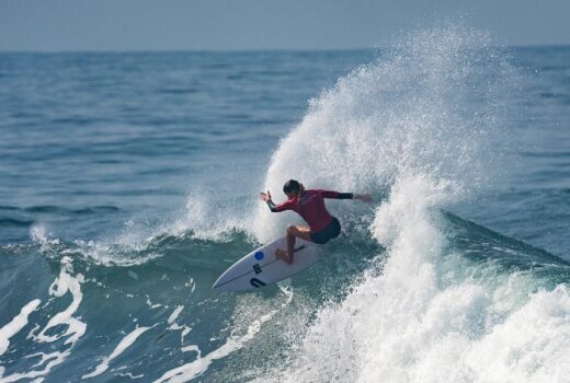 Ubatubense está com seleção de surf em mundial 2