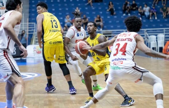 São José Basketball estreou sem chances em Franca 4