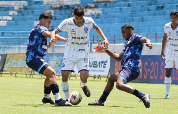 Taubaté Sub-20 abre finais empatando no Joaquinzão 5