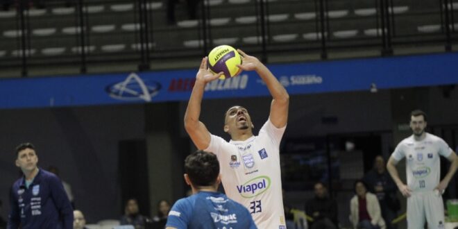 Vôlei São José começa semifinais com derrota em casa 5